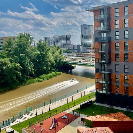 ורוצלב Jesionowe Apartamenty Nad Odra, Stare Miasto, Sauna W Jednym, Klimatyzacja , Garaz Podziemny 0 Zl, Odra River , Old Town, New Building, Air Conditioning, Sauna-One, Underground Garage Free מראה חיצוני תמונה